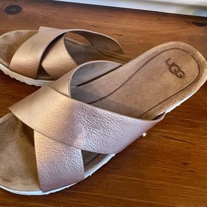 UGG Kari Woman Leather Slides CARAMEL Shoes Size 8 like new condition
